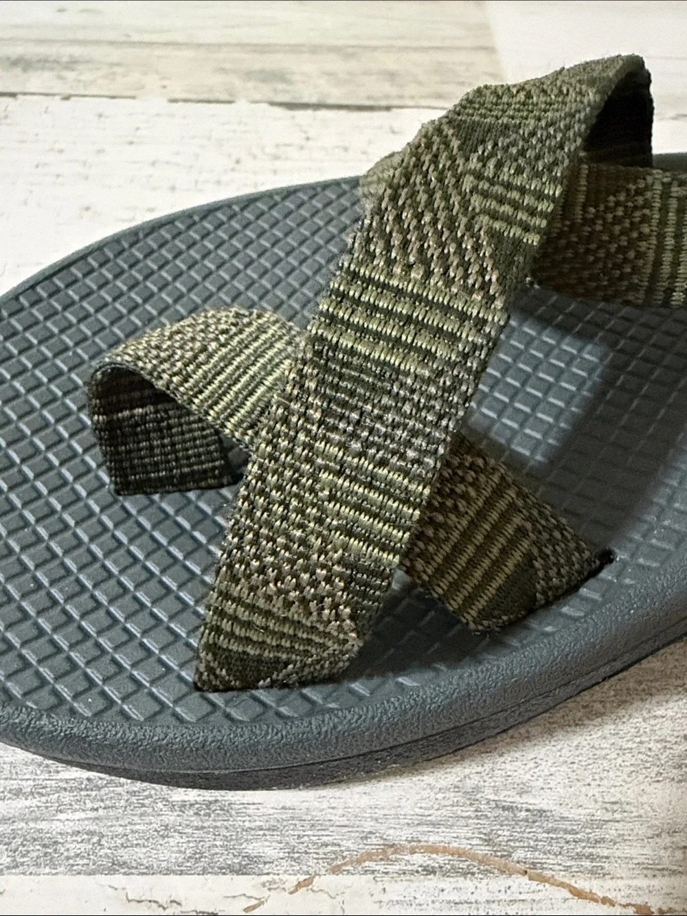Chaco Men's Olive Green Strapped Sandals Size 11